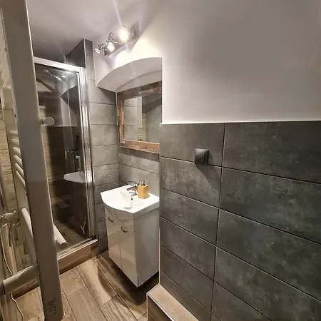 Pod Snieznymi Kotlami Apartment *